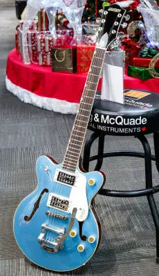 Store Special Product - Gretsch Guitars - G2655T Streamliner Center Block Jr. Double-Cut with Bigsby, Laurel Fingerboard - Arctic Blue